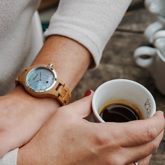 dámske drevené hodinky Barrique Perle