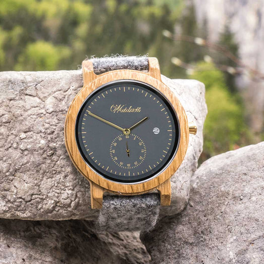 gyönyörű férfi karóra fa