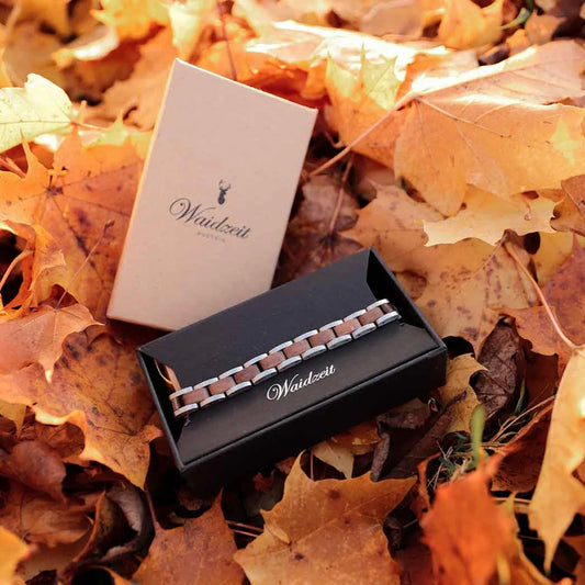 Element diófa karkötő: Királykék és természet