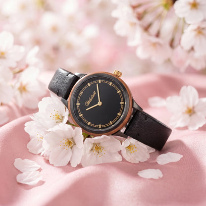 Dámske drevené hodinky Cherry Black Petite – lifestylová fotografia na bielych čerešňových kvetoch s hodvábnou látkou