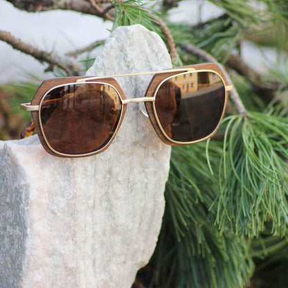 Drevené okuliare Orech od Waidzeit